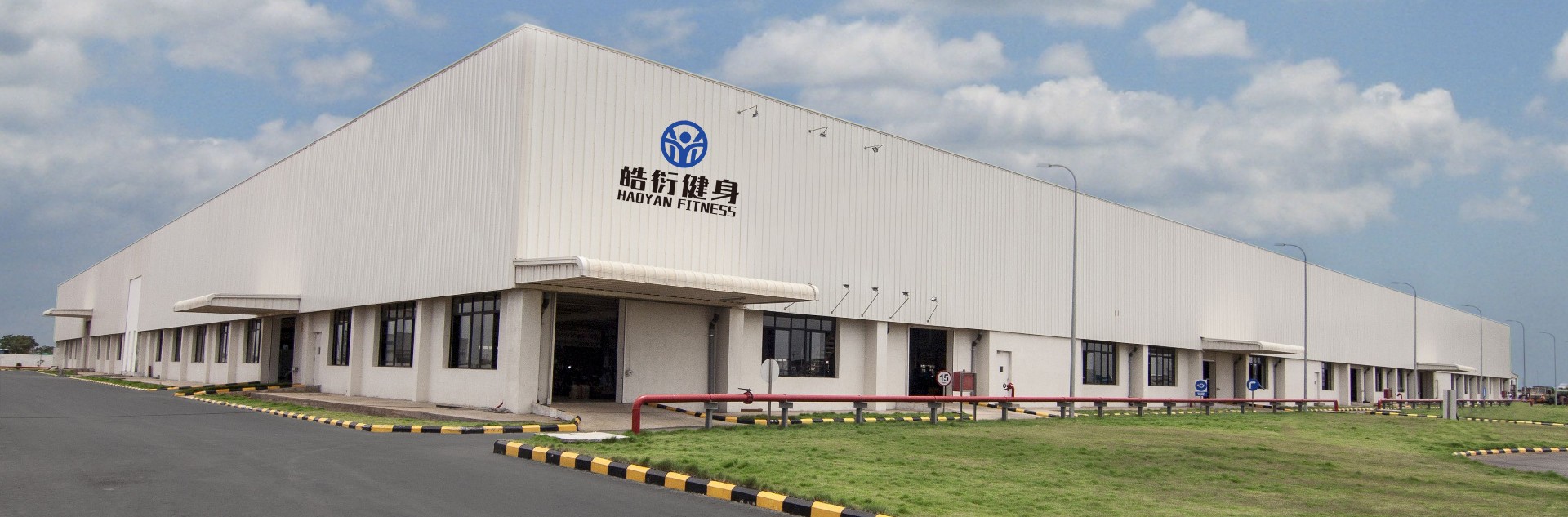 51miz-P367114-4HGPXB2E-3840x2560 345(1).jpg