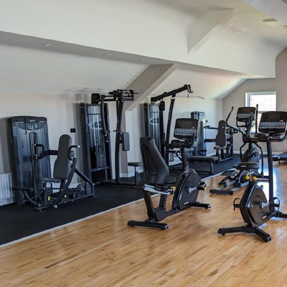 单位健身房健身器材套装：适配为王，上海皓衍定制套装不浪费