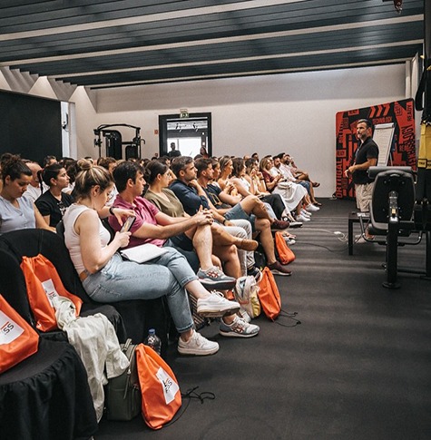 酒店客房配套健身器械招标：把控核心要点，筛选优质服务商