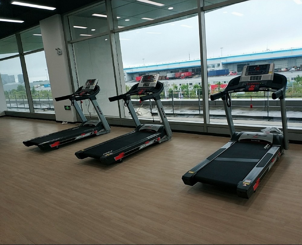 健身工作室全套器材配置推荐：按需精配，筑牢小场馆专业运营根基