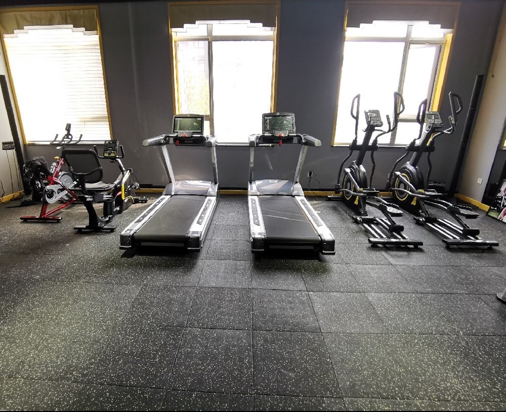 连锁健身房器材定制采购：统标提质，赋能品牌规模化稳健运营