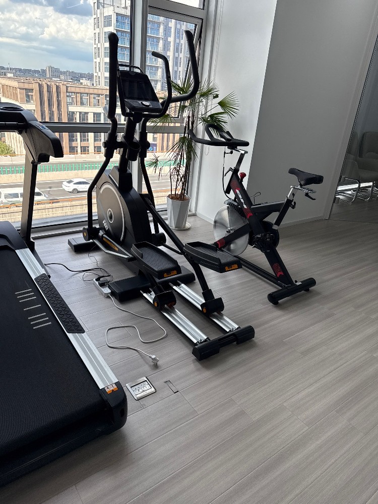上海星级酒店健身器材公司服务实践与设备选型深度观察