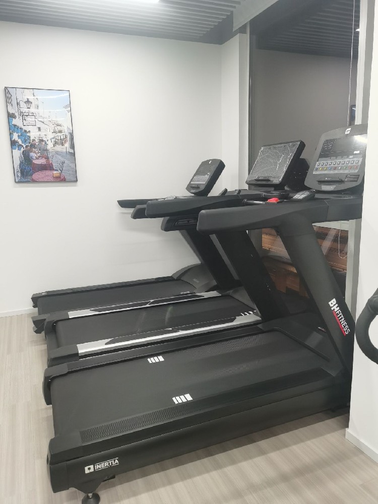 上海星级酒店健身器材公司：配置与品质服务的协同实践